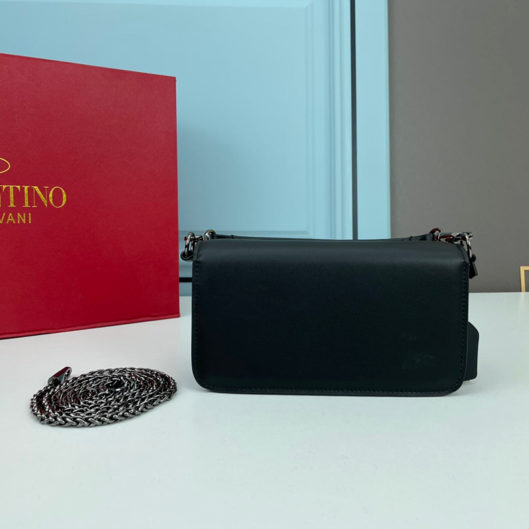 1WVL114BDE Stylish leather bag