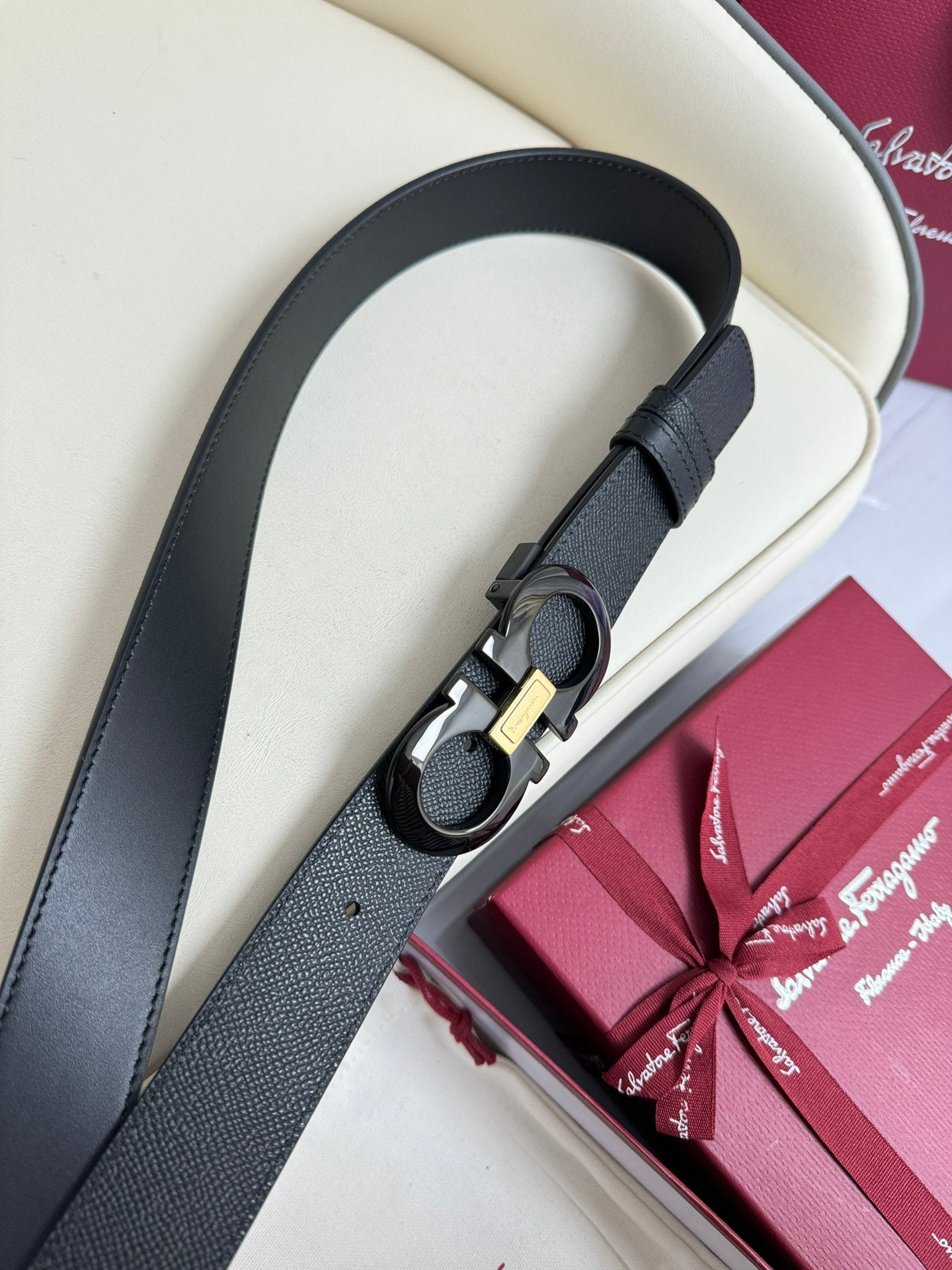1WA170PDE Stylish  High quality belt With full package