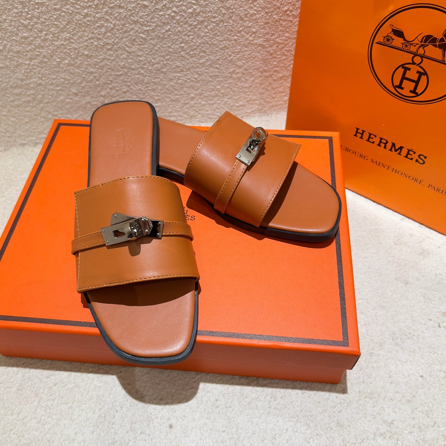 14H201ZDE Stylish Slippers