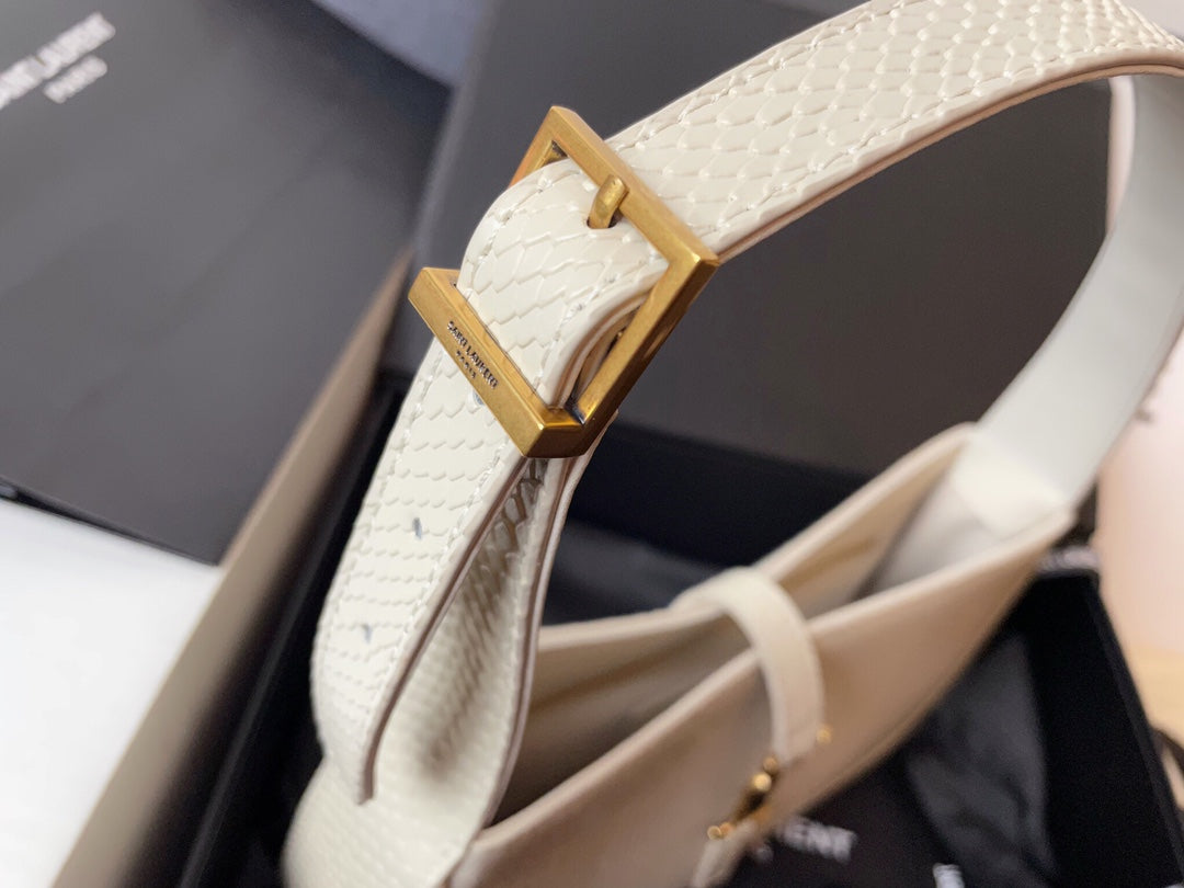 4XSL29BDE Stylish leather bag 