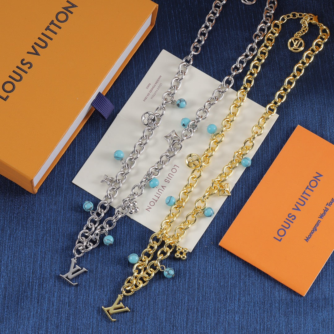 175RE33XDE Stylish Necklaces