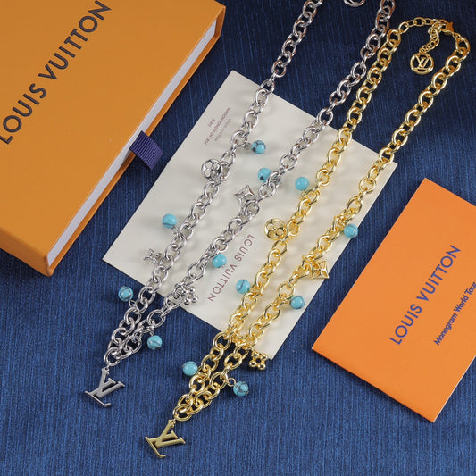 175RE33XDE Stylish Necklaces