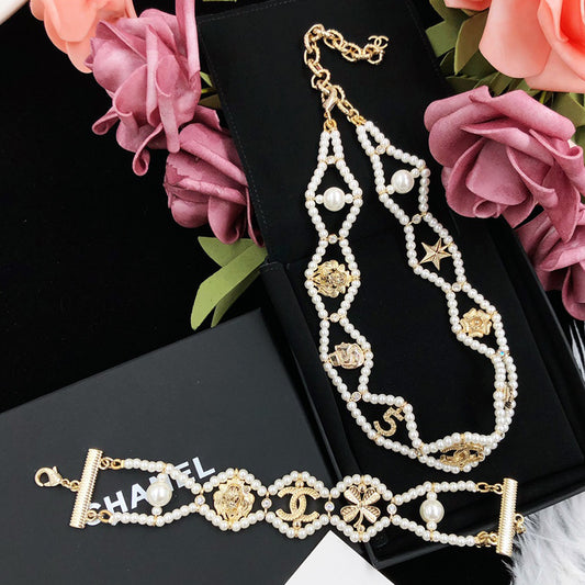 14A491XDE Stylish  Bracelets Necklaces