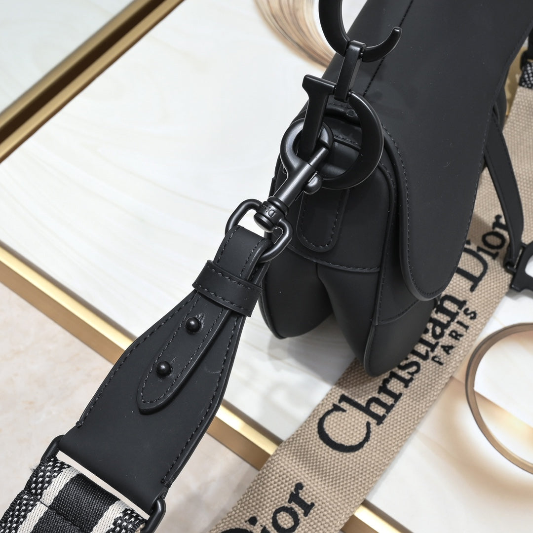 1WD115BDE Stylish leather bag