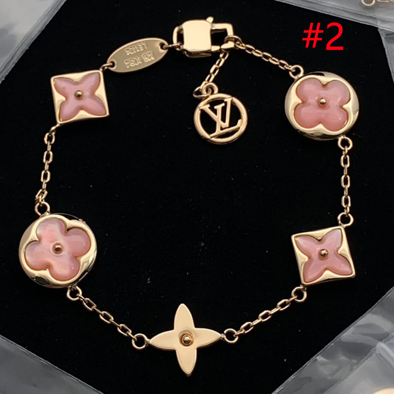 84E16KDE Stylish Bracelets