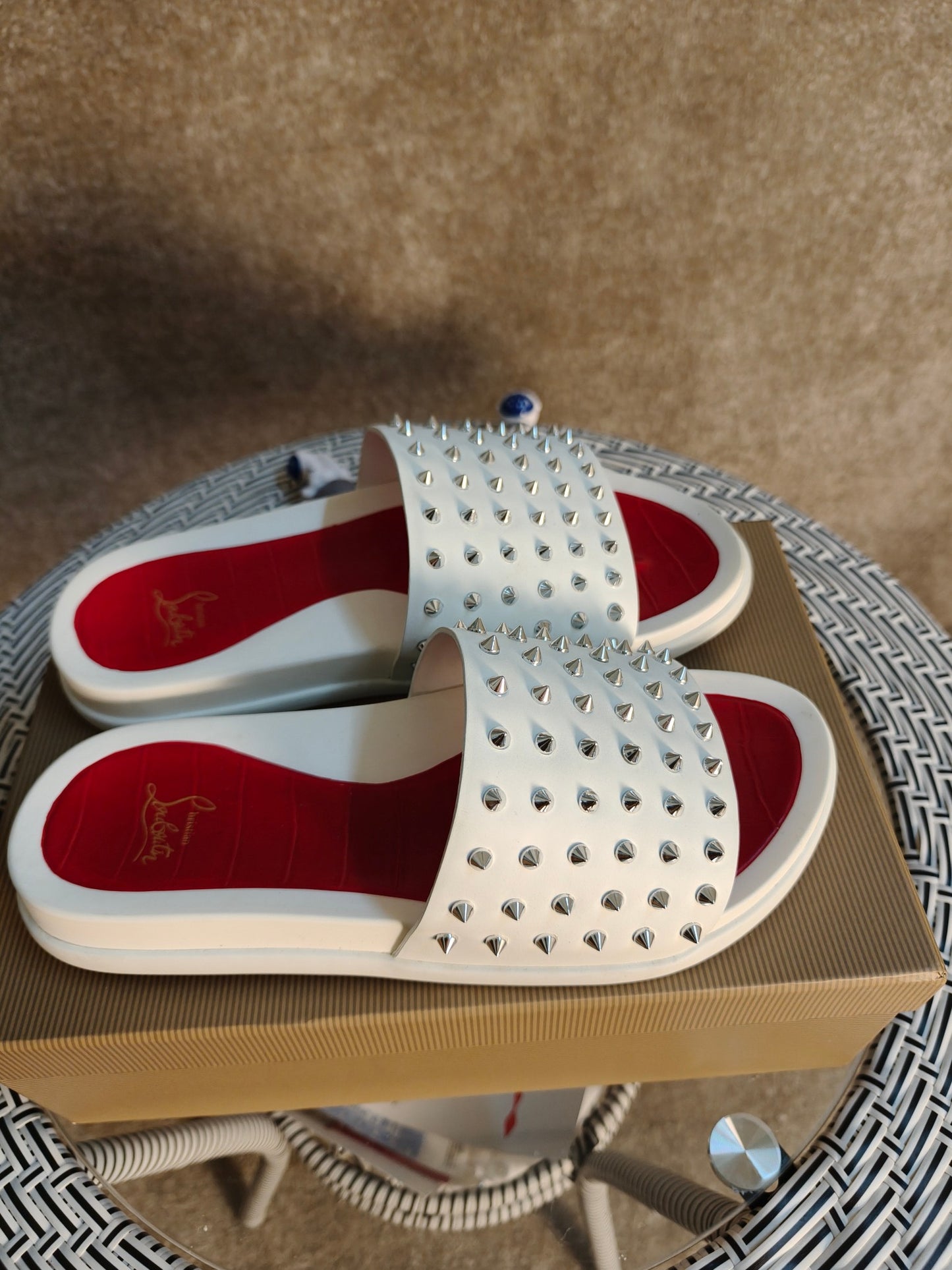 J4A18ZDE Stylish Slippers