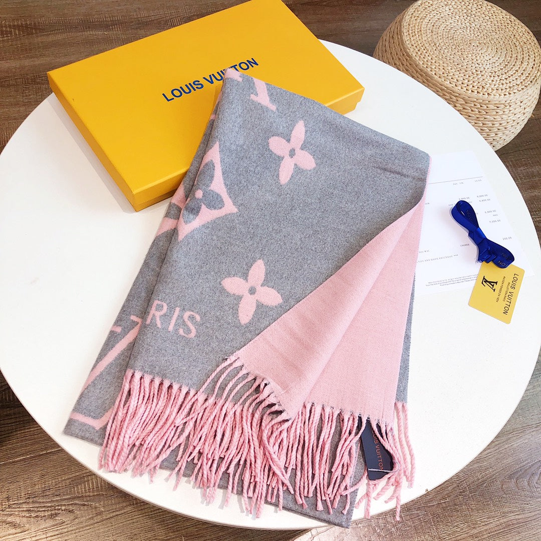 175RE46WDE Stylish Winter Scarves