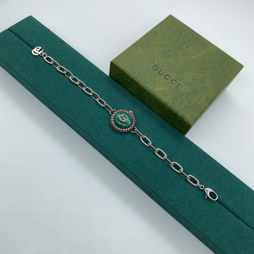 175RB40XDE Stylish  Necklaces . Bracelets