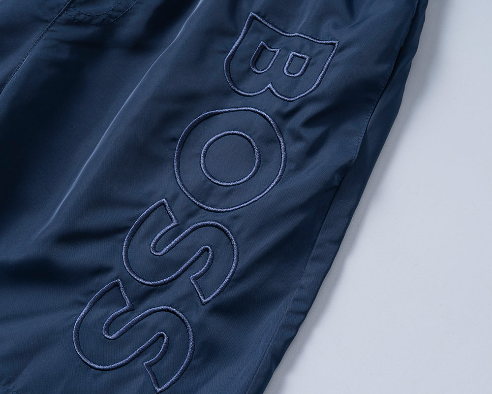 145RA96UDE Stylish shorts