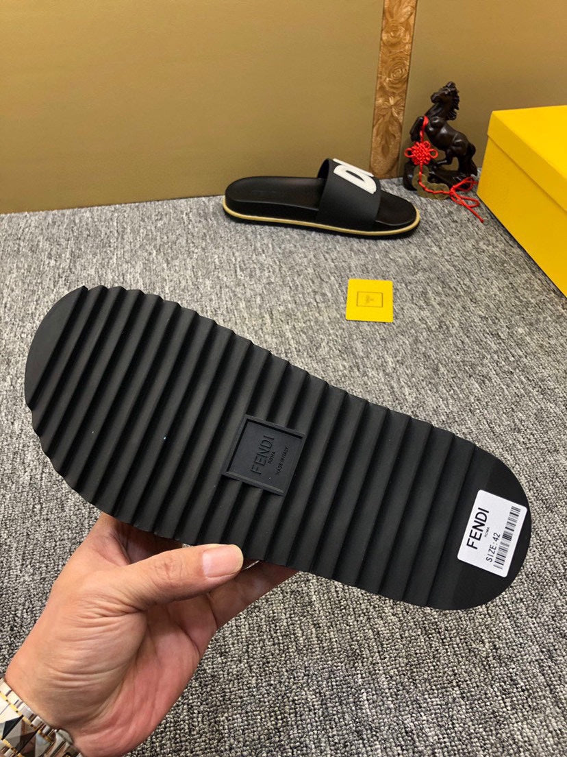 5XF106ZDE Stylish Slippers
