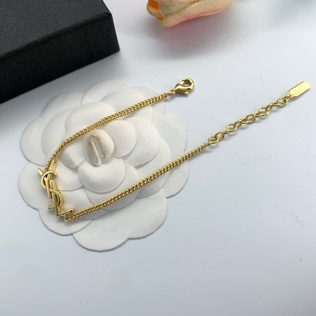 14SL562KDE Stylish Bracelets