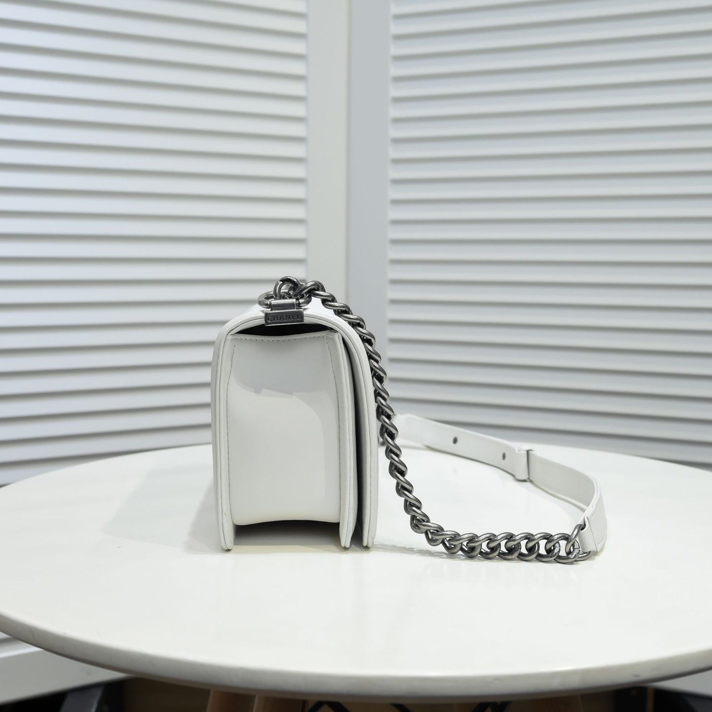 1XC413BDE Stylish leather bag