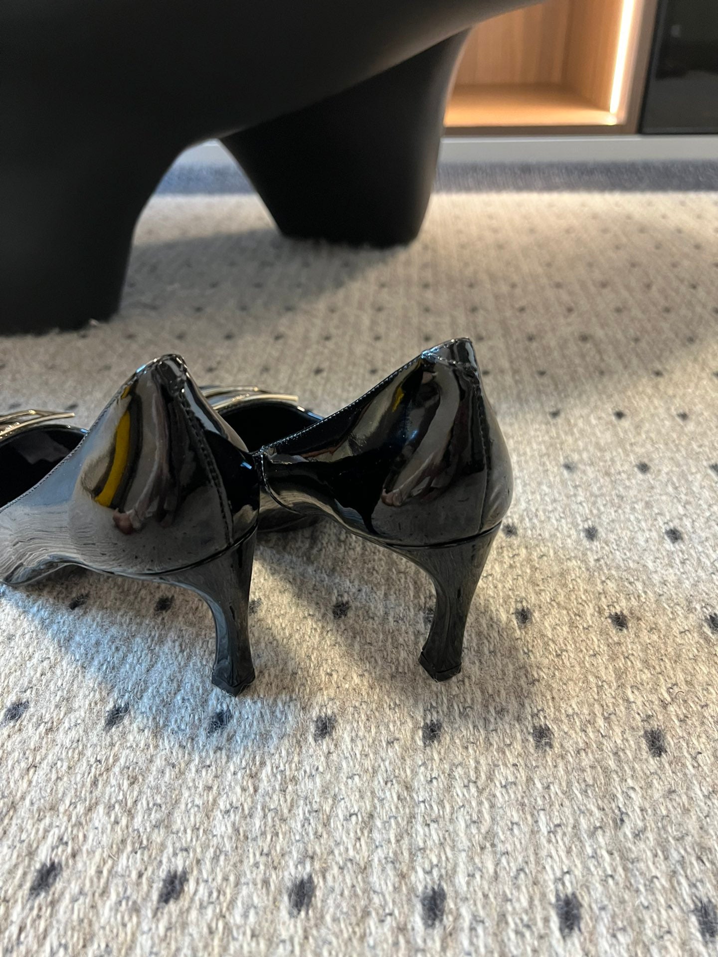 1ZA250ZDE Stylish High heels