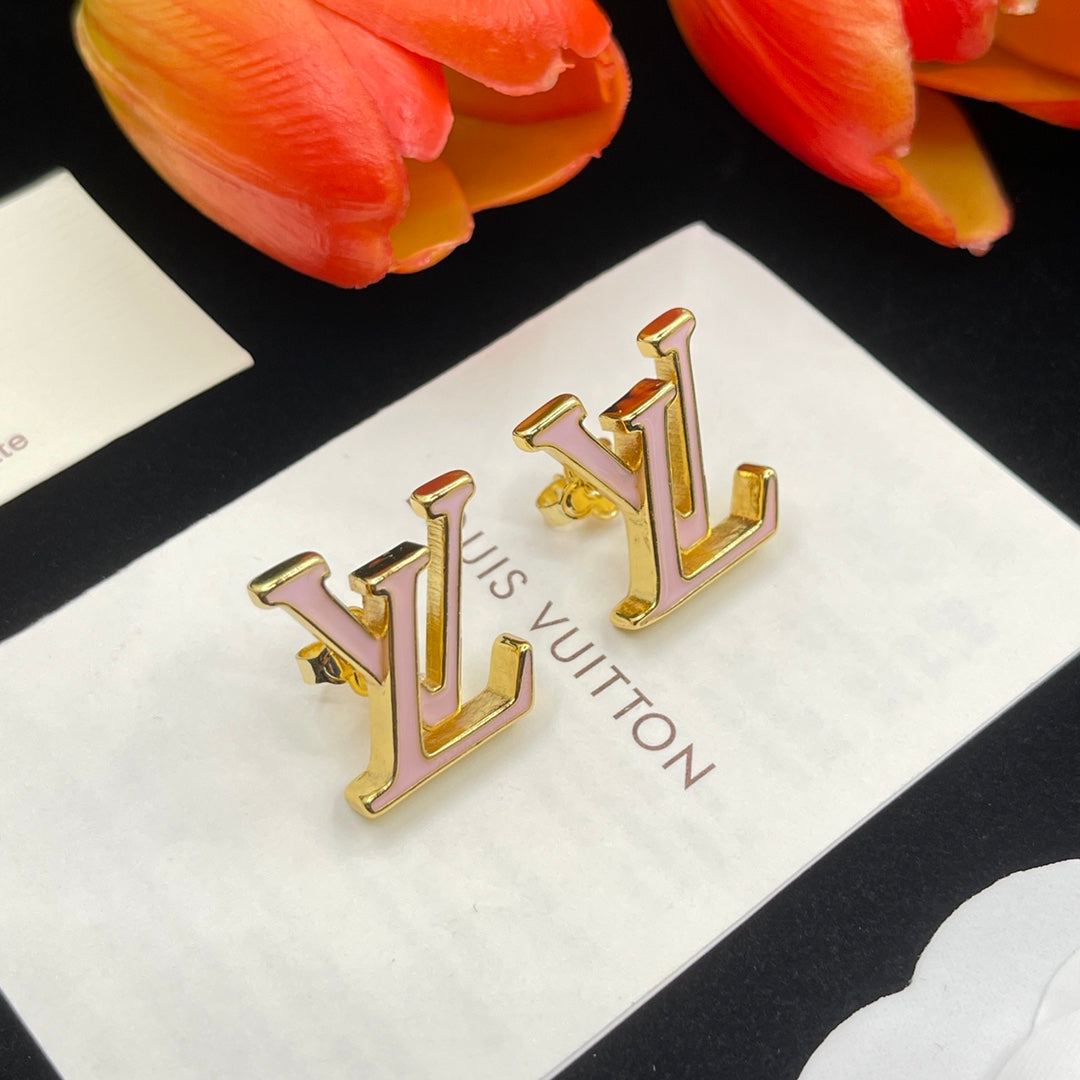 1NE241EDE Stylish Earrings