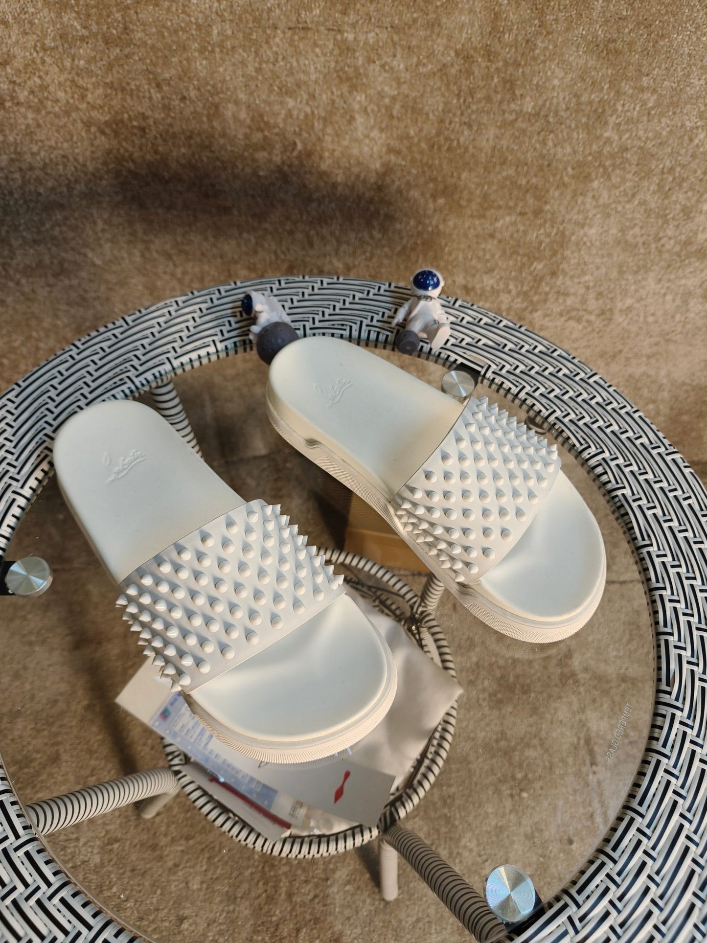 J4A18ZDE Stylish Slippers