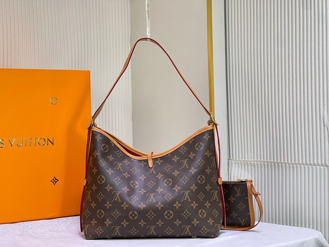 1XE147BDE Stylish leather bag 