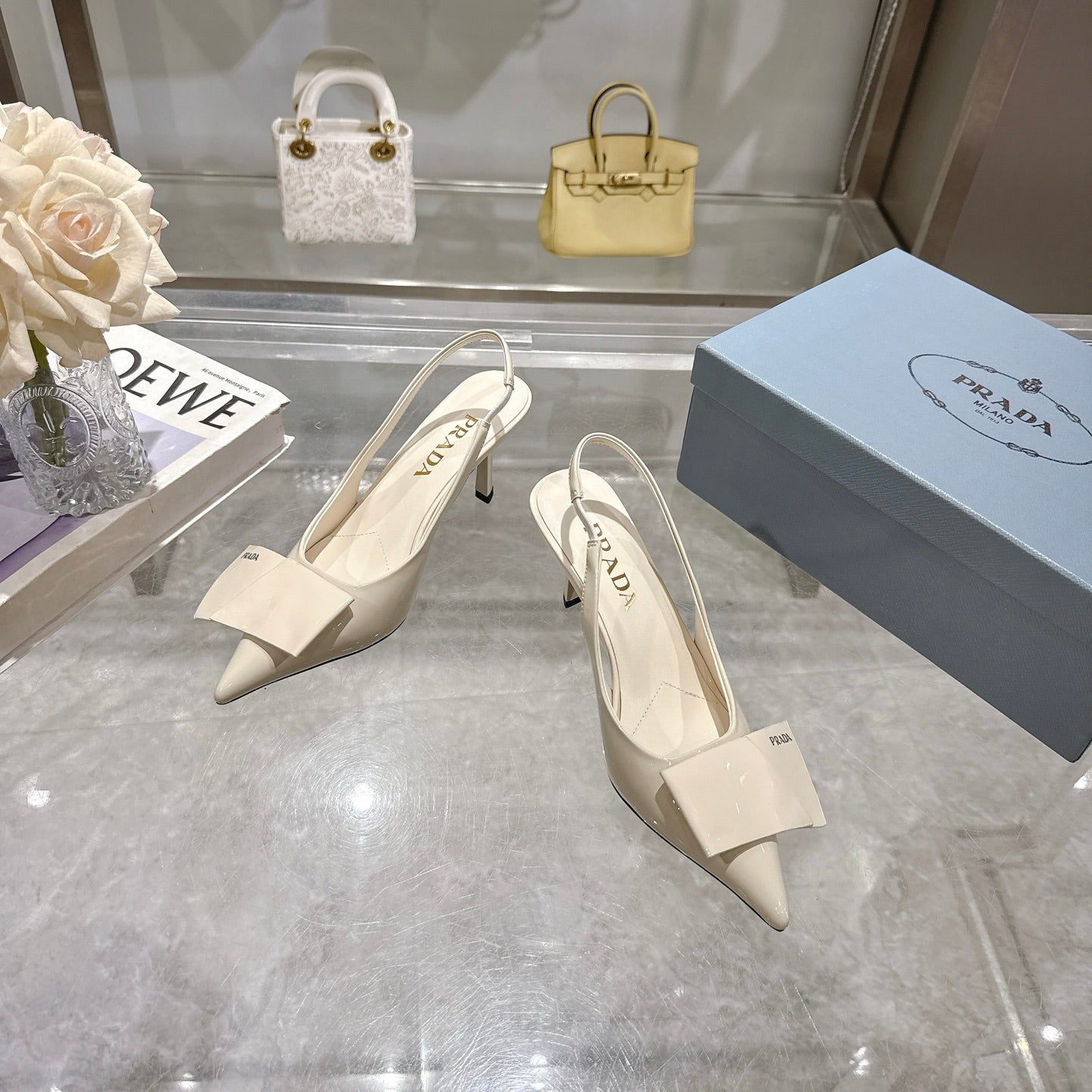 255QP41ZDE Stylish leather High heels