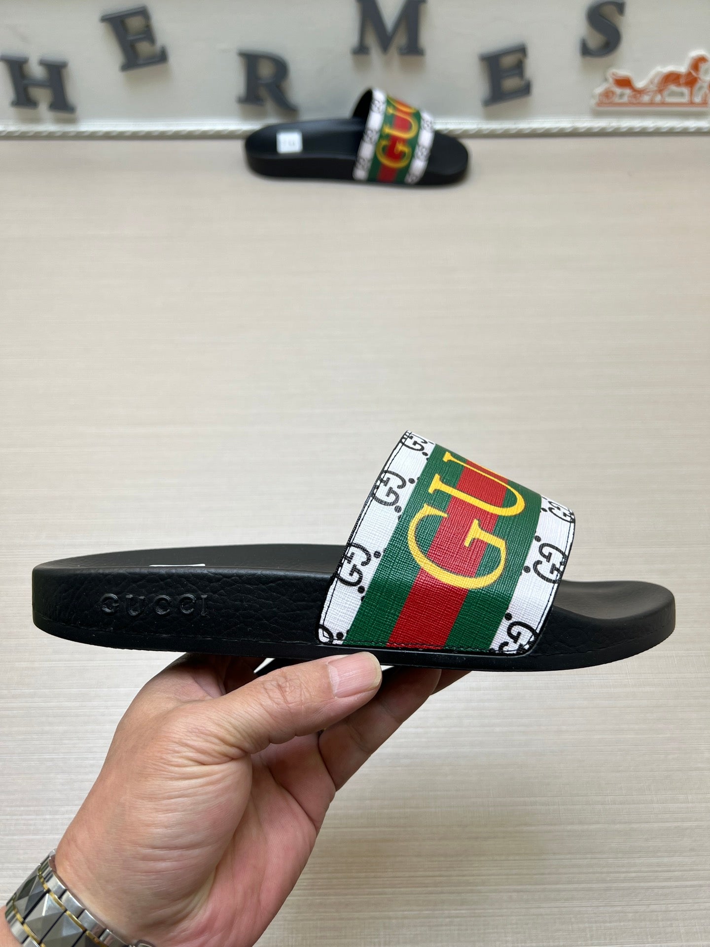 5LB232ZDE Stylish Slippers