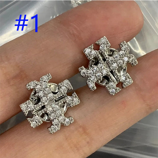 6XA2EDE Stylish Earrings