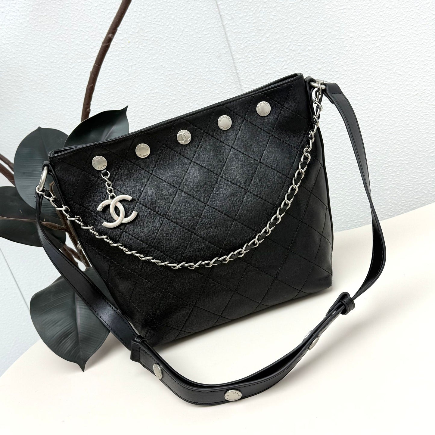 155NC68BDE Stylish leather bag