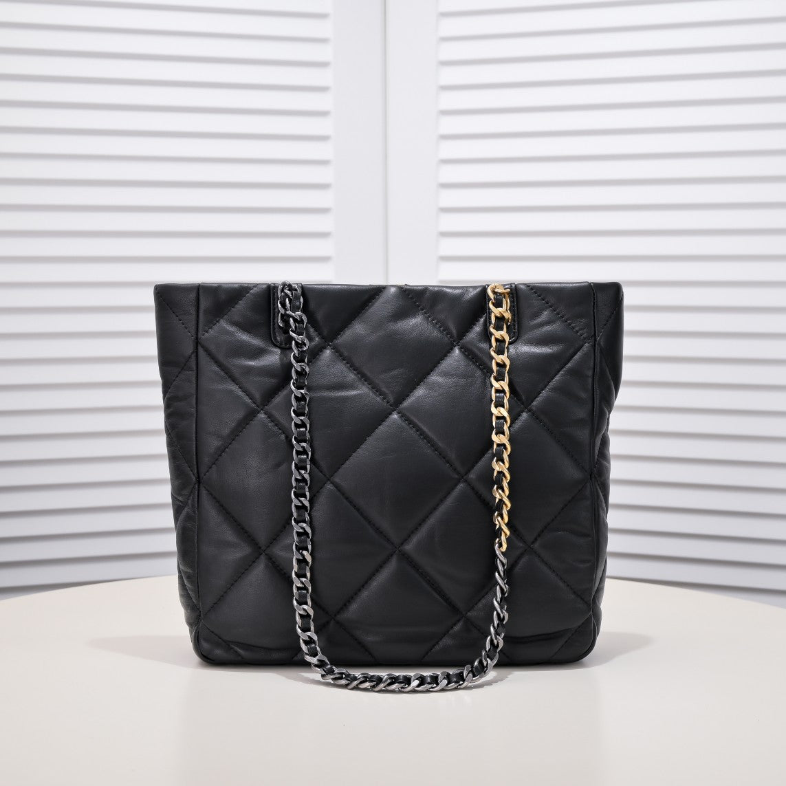 1XC41BDE Stylish leather bag 