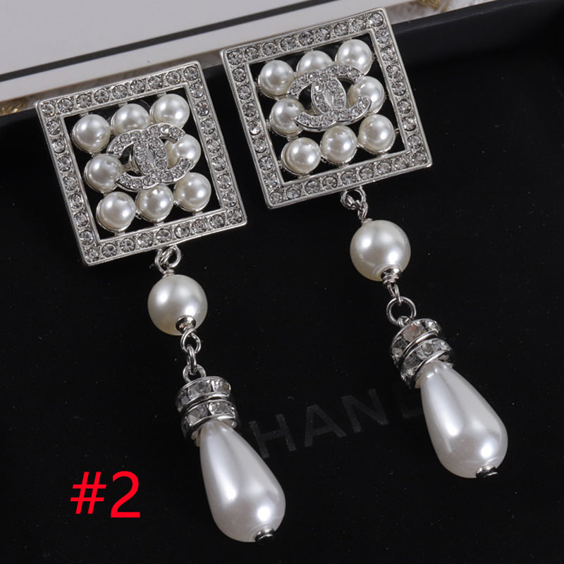 14C376EDE Stylish Earrings