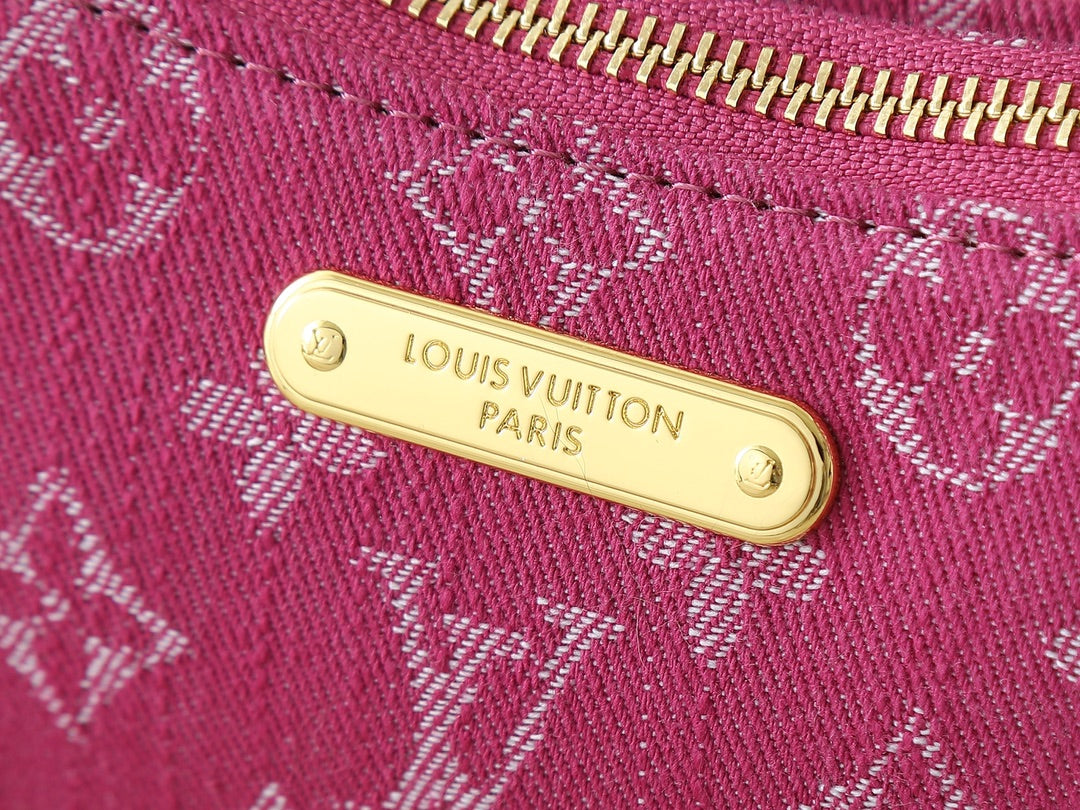15RE31BDE Stylish  bag