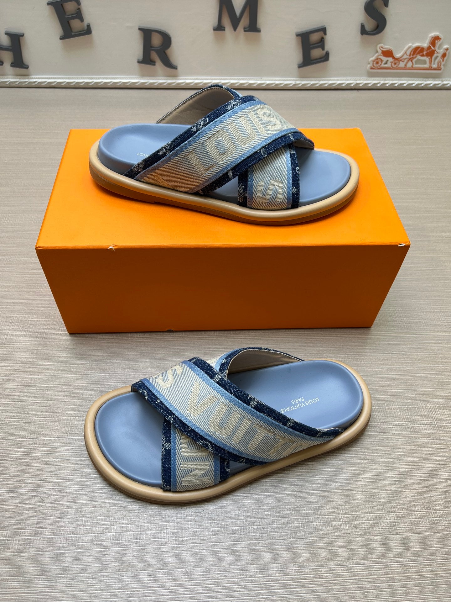 535ZE272ZDE Stylish Slippers