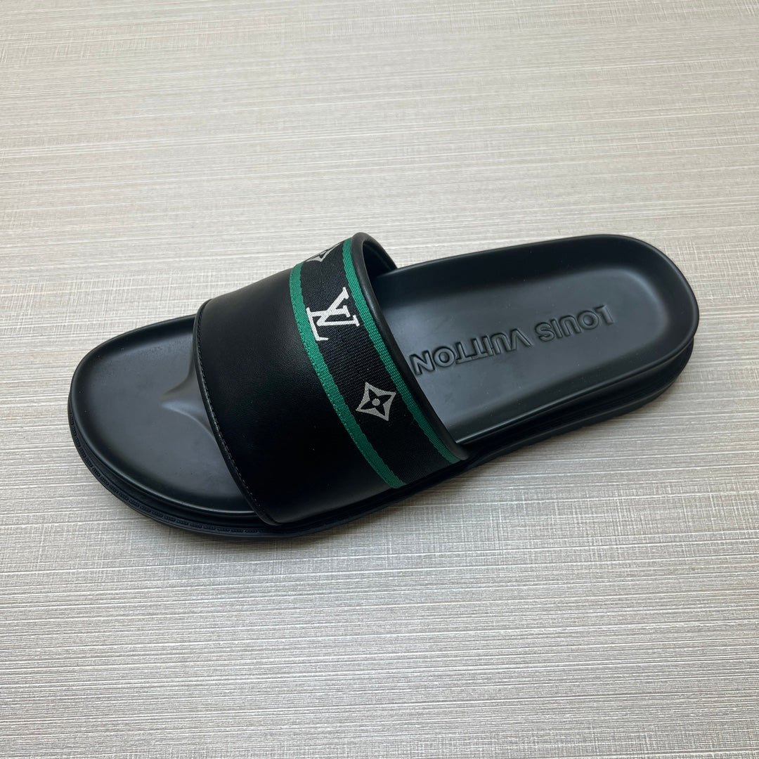 54E10ZDE Stylish slippers