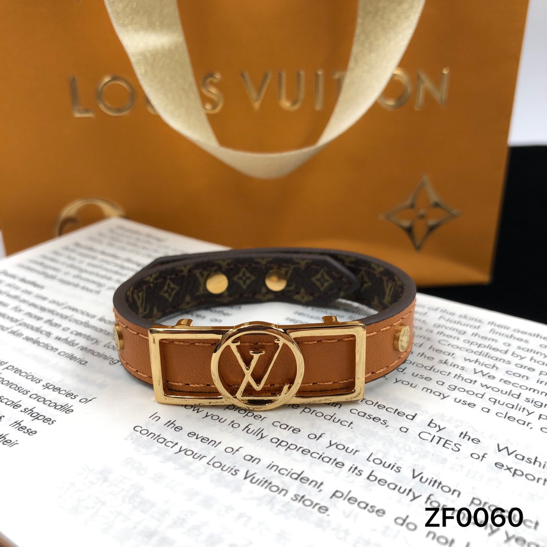 14E438KDE Stylish Bracelets