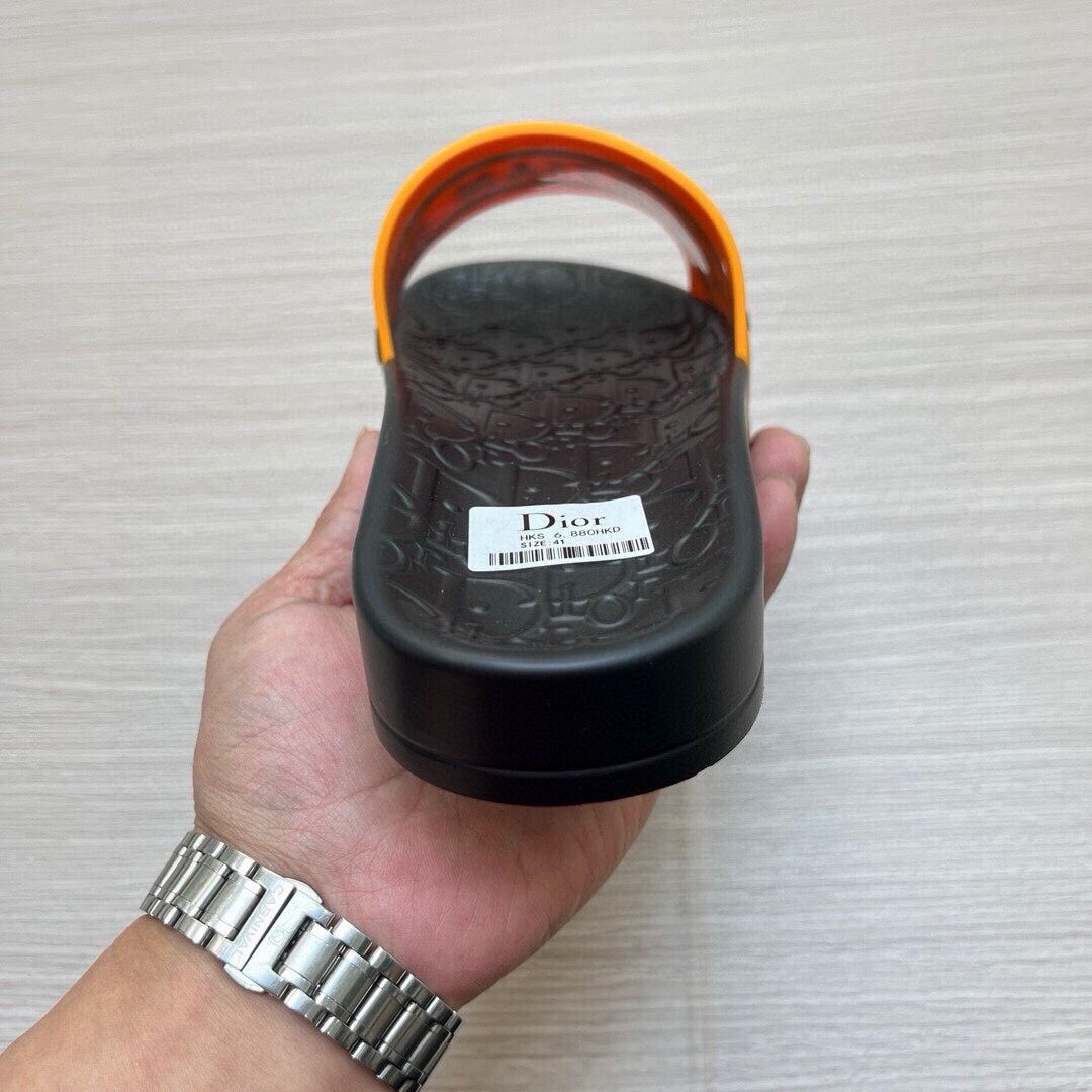 5LD212ZDE Stylish Slippers