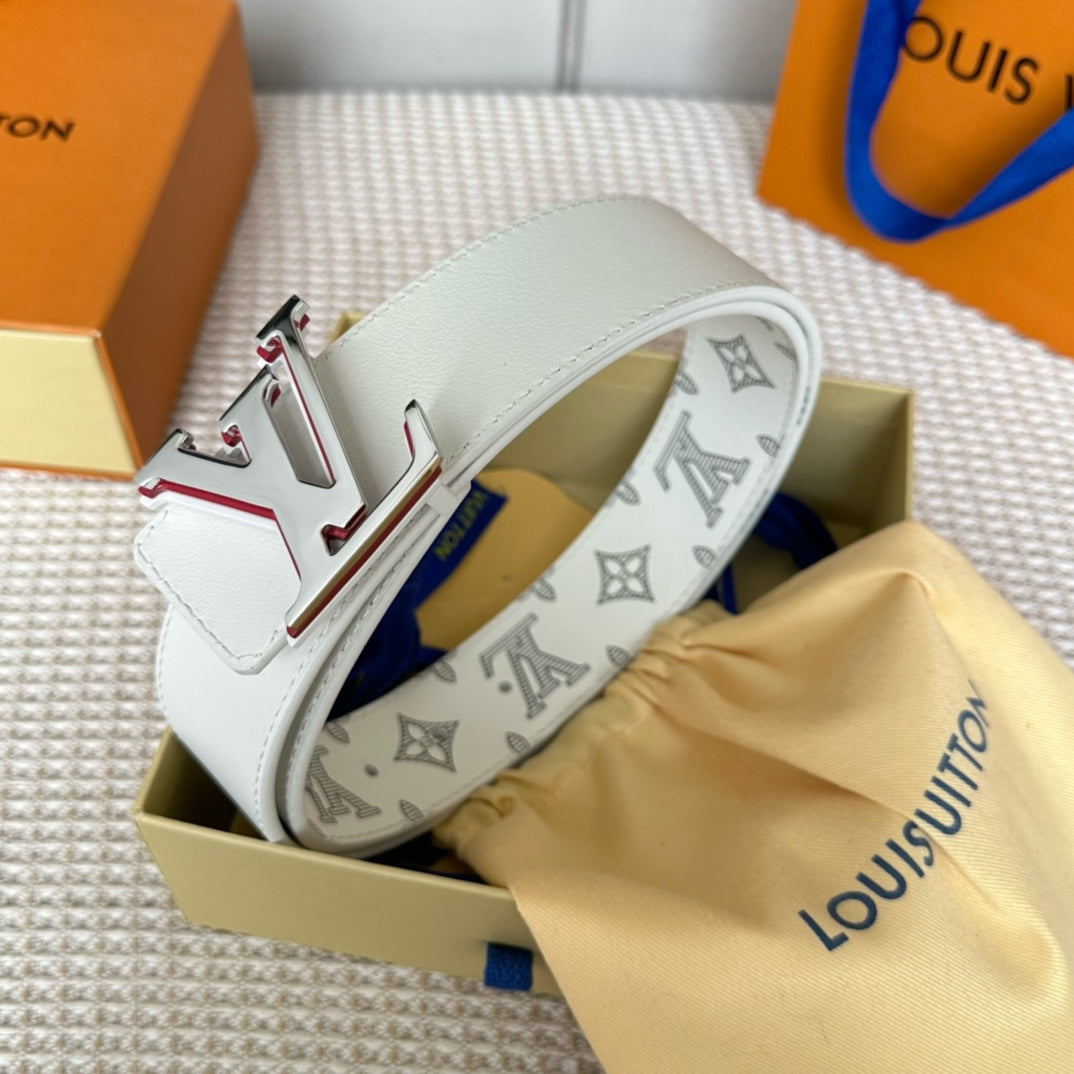 14E55PDE Stylish  High quality belt With full package