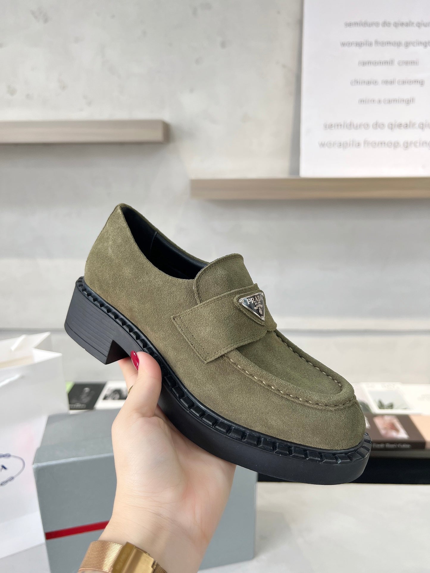 285ZPD64ZDE Stylish  leather  Casual shoes