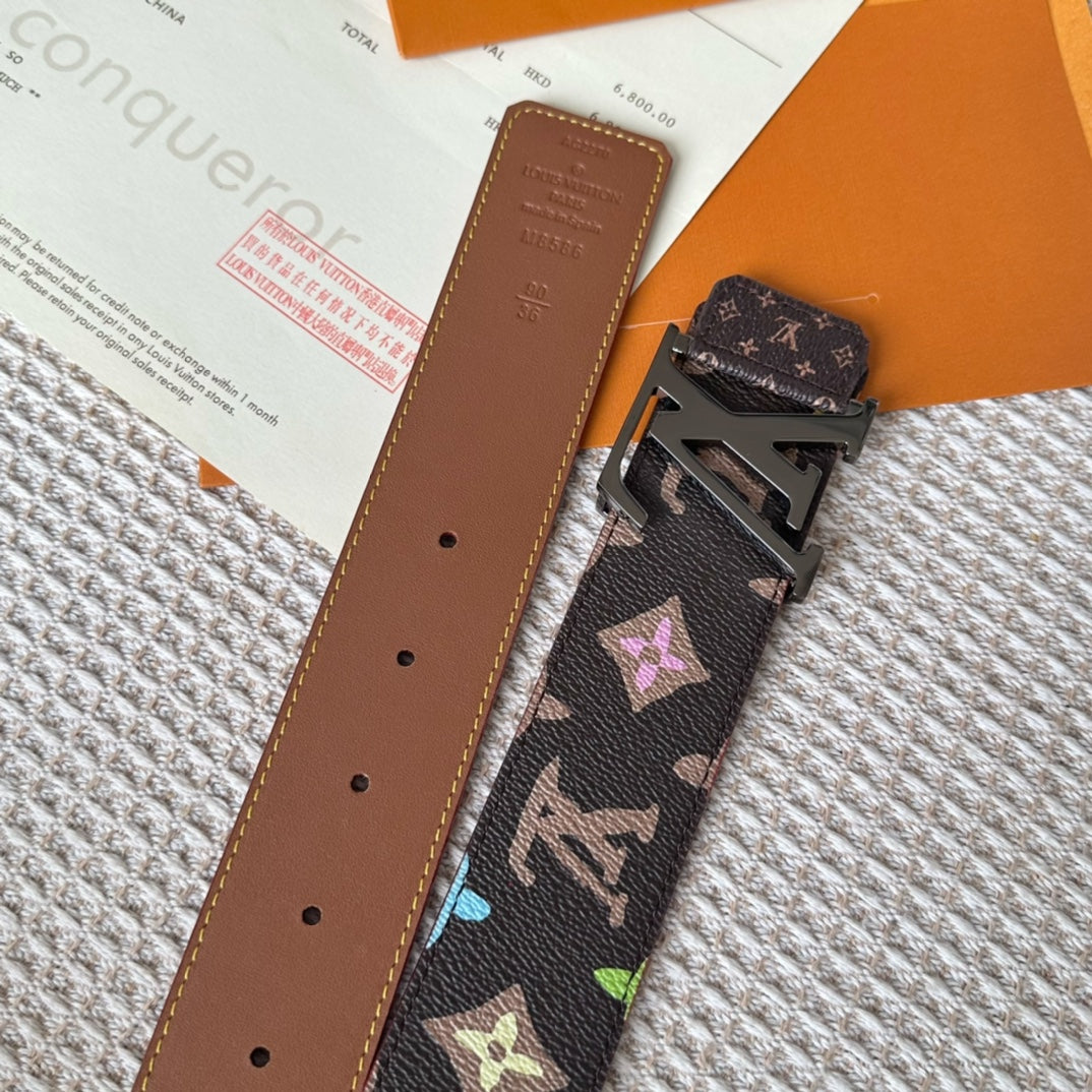 14E47PDE Stylish  High quality belt With full package