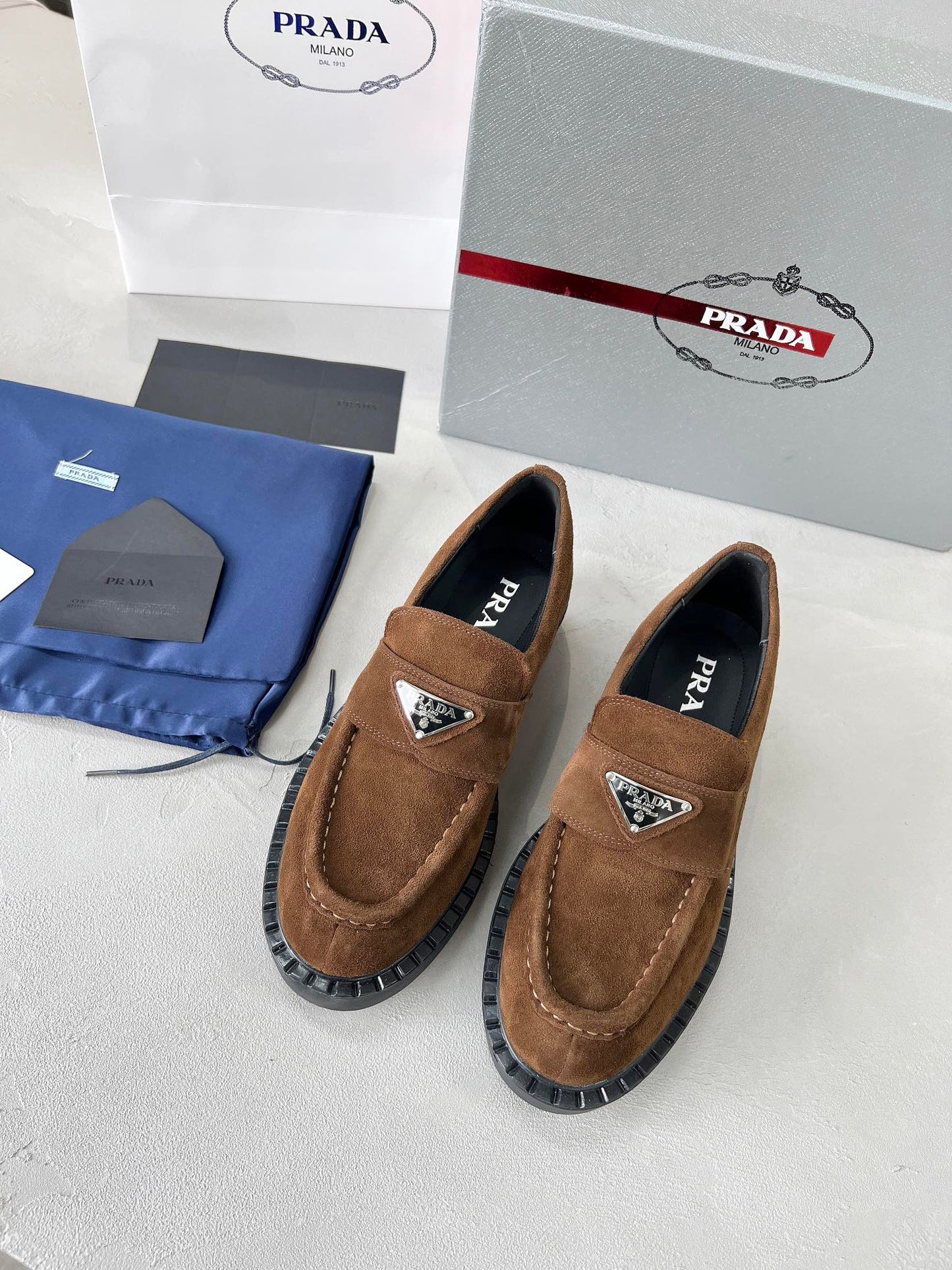 285ZPD64ZDE Stylish  leather  Casual shoes