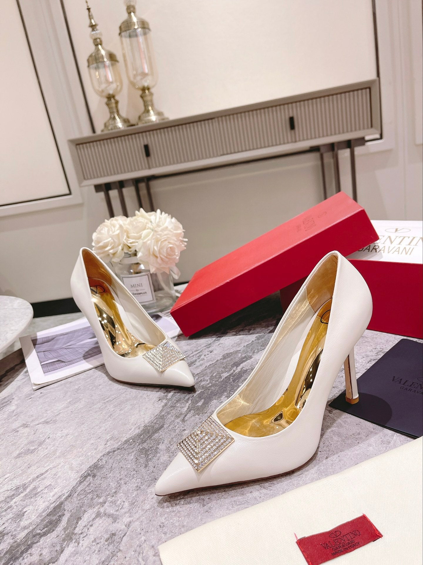 1WVL263ZDE Stylish sandals High heels