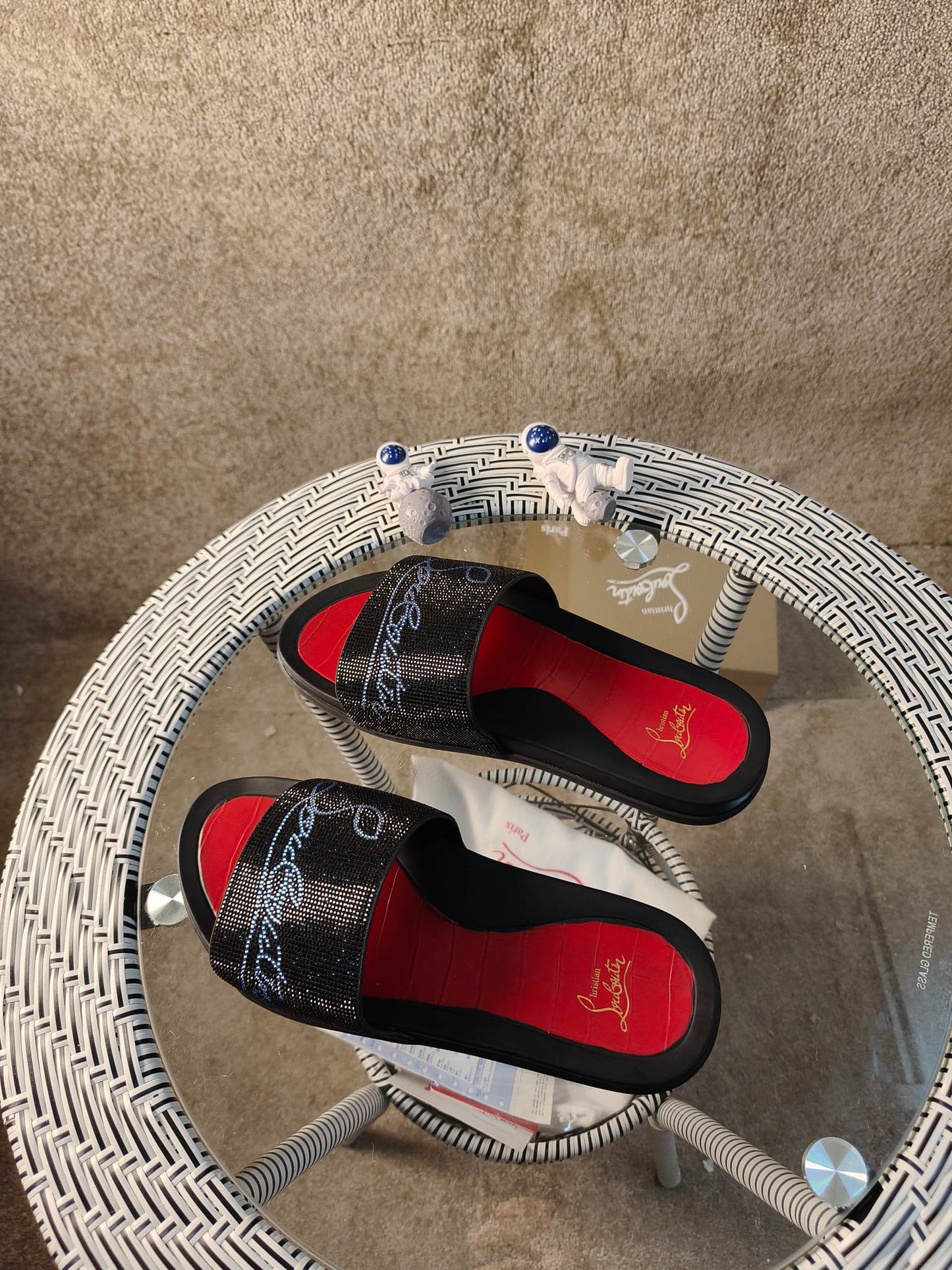 J4A17ZDE Stylish Slippers