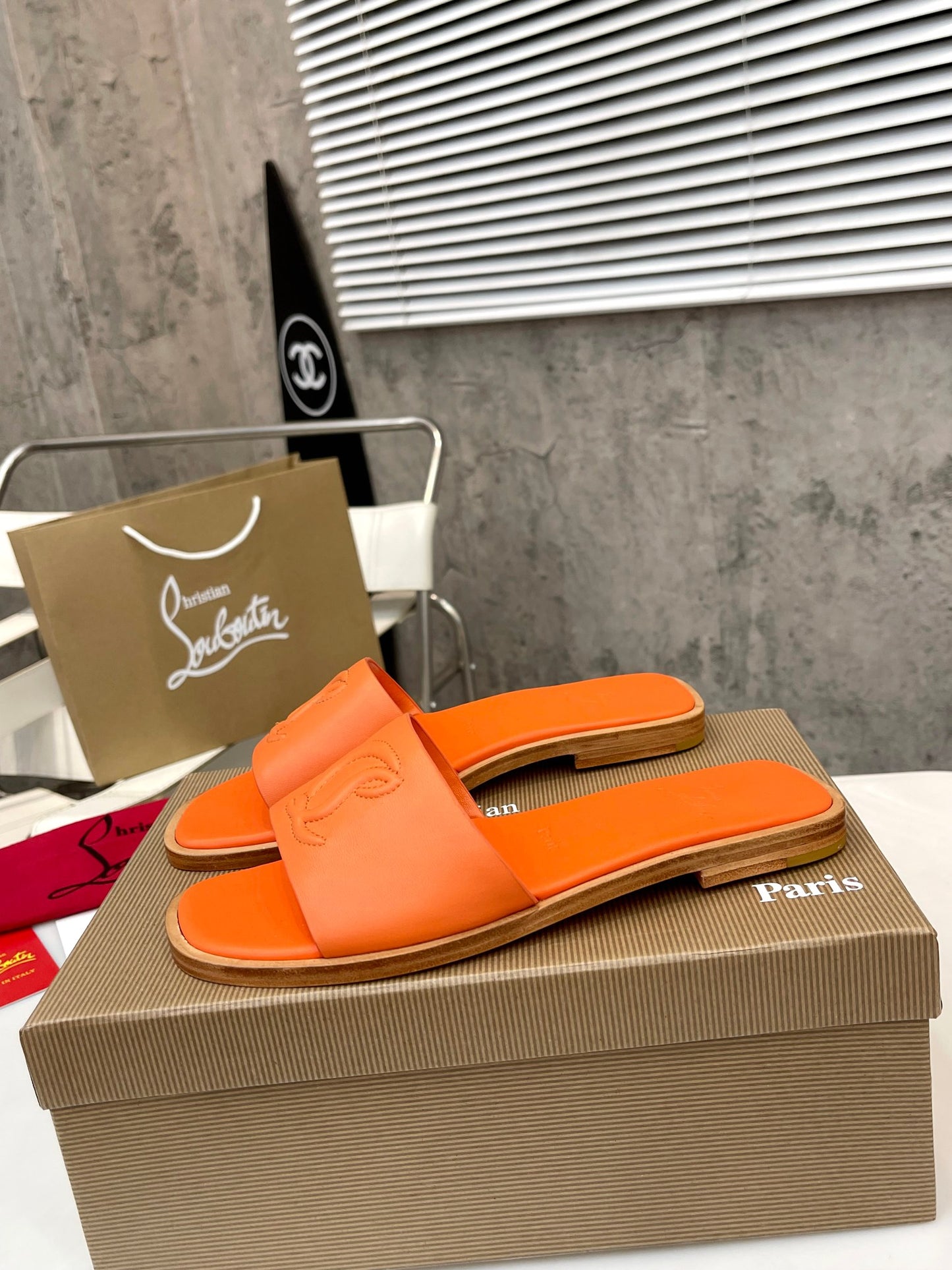 JXA29ZDE Stylish leather Slippers