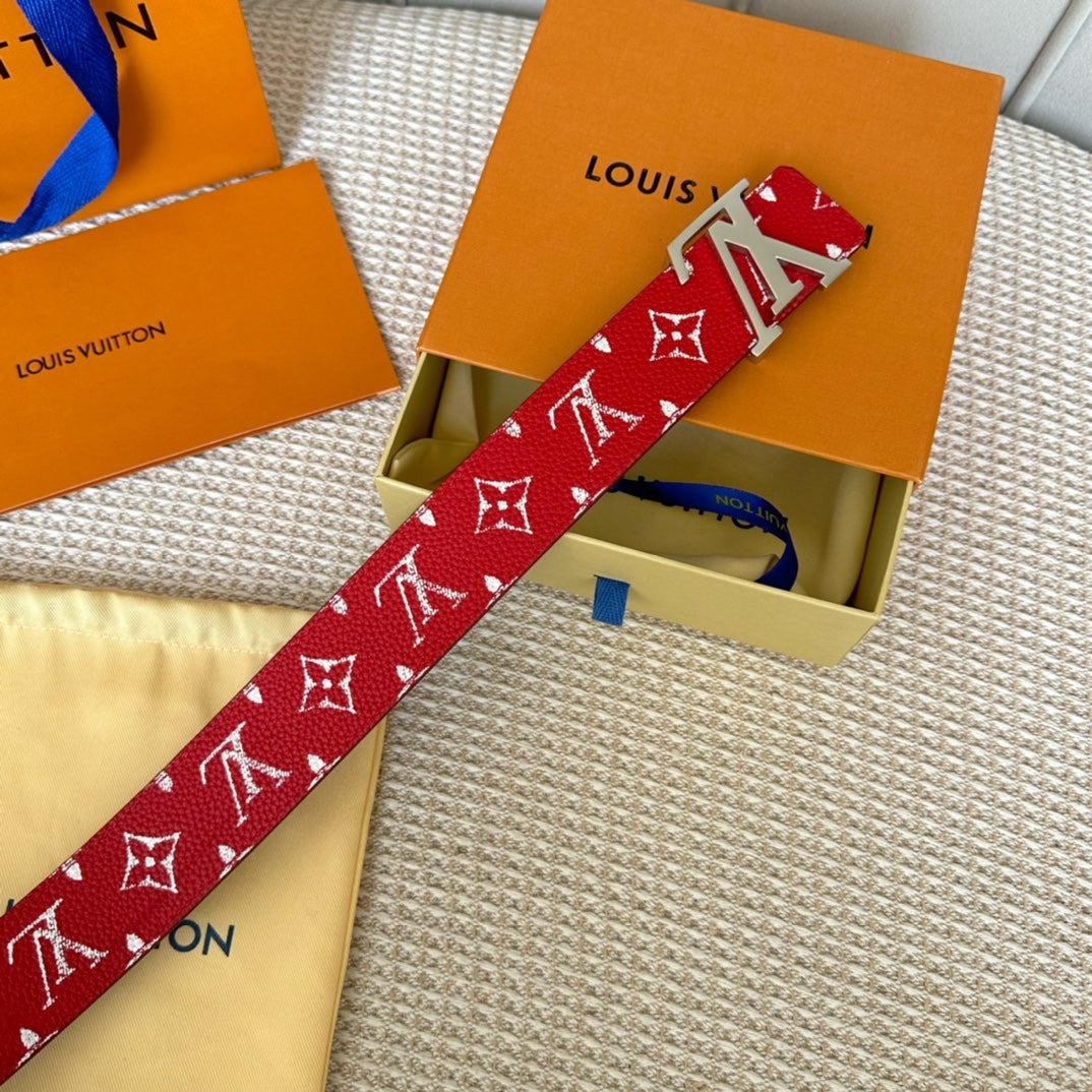 14E131PDE Stylish  High quality belt With full package