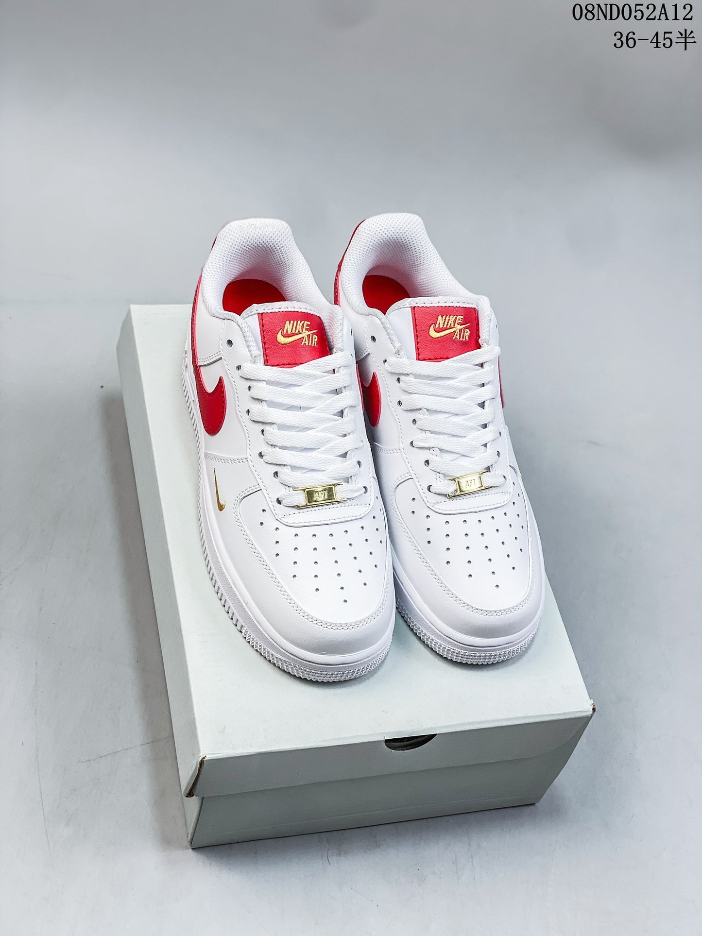 4YN34ZDE Stylish Sneakers (No Box, August-October Big Sale)