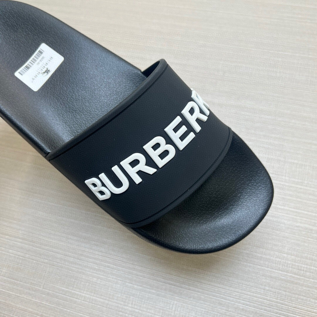 535ZR251ZDE Stylish Slippers