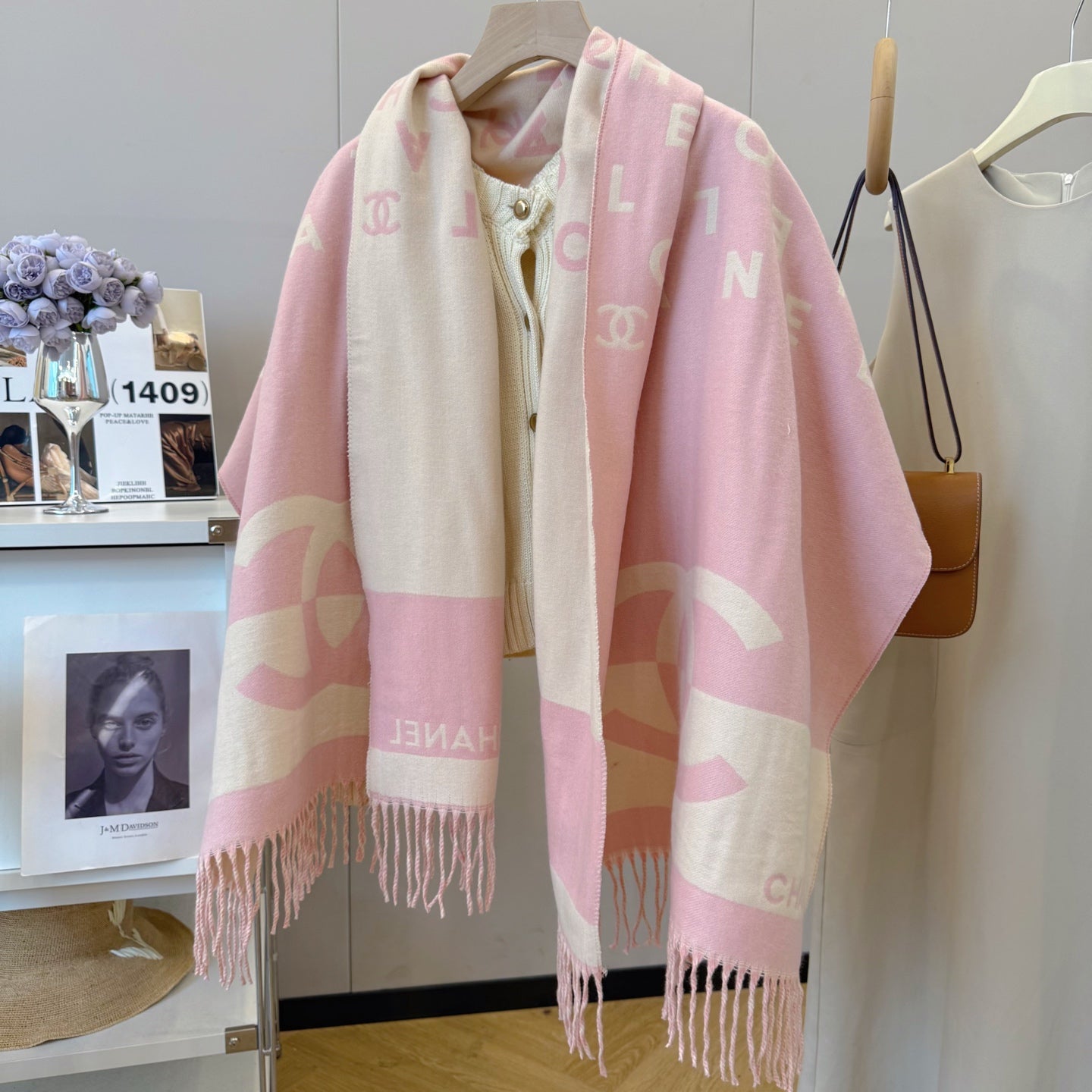 185ZC42WDE Stylish Winter Scarves