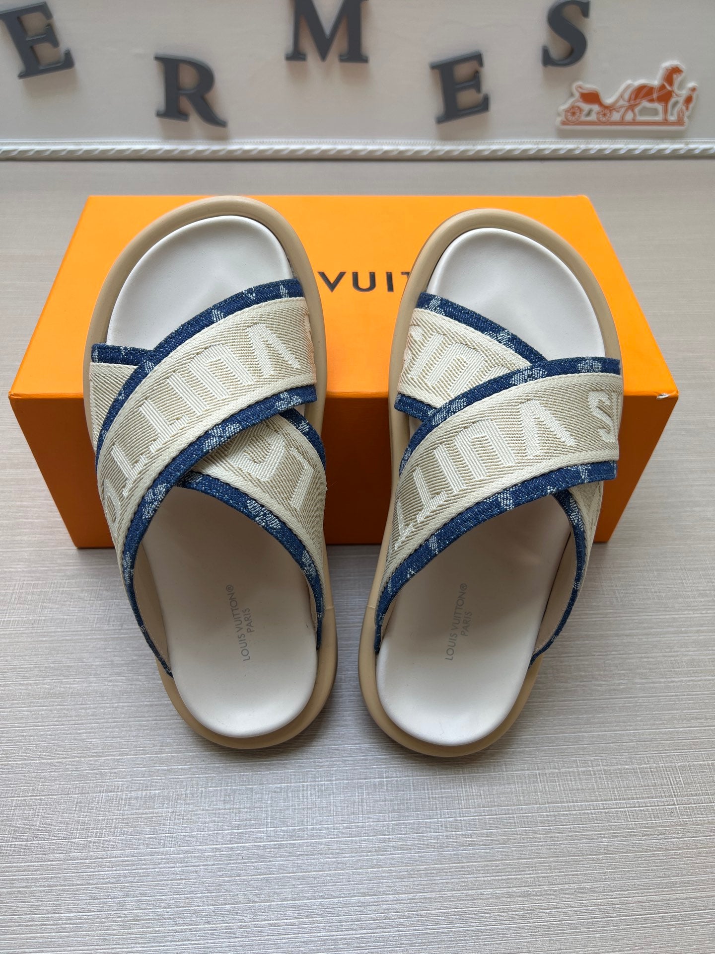 535ZE274ZDE Stylish Slippers