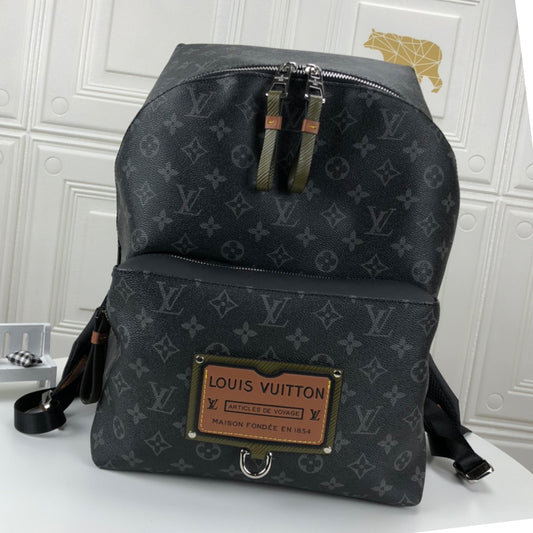 2XE354BDE Stylish leather backpacks