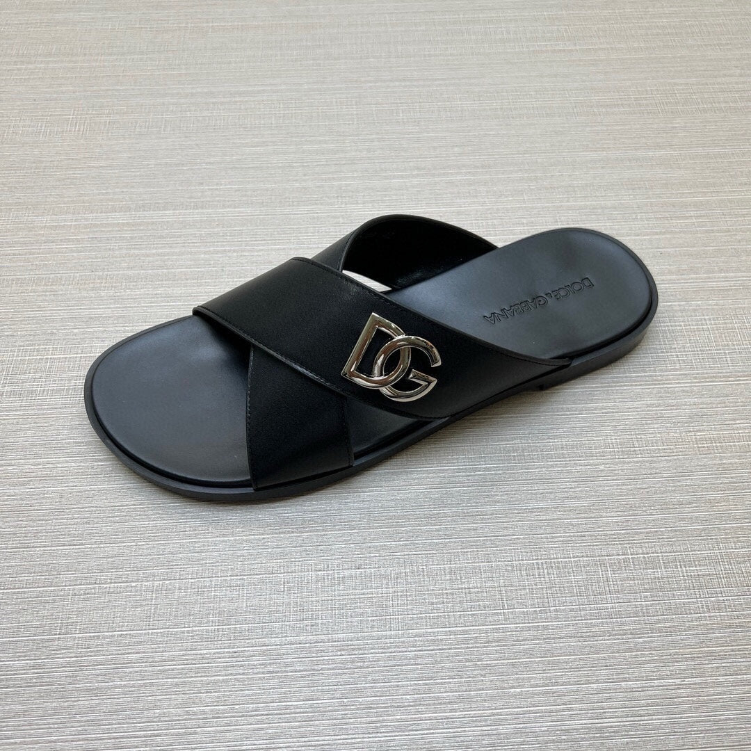 54A19ZDE Stylish slippers
