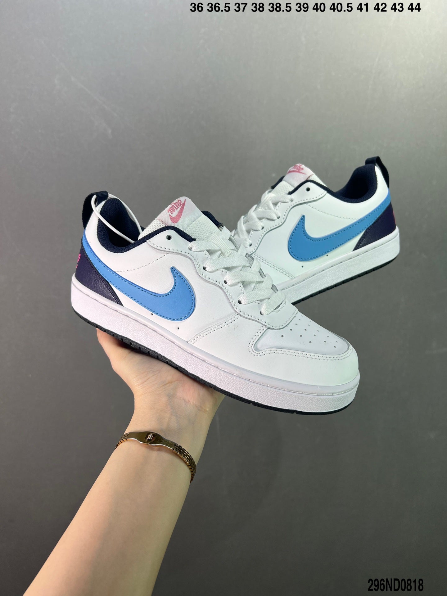 4YN40ZDE Stylish Sneakers (No Box, August-October Big Sale)