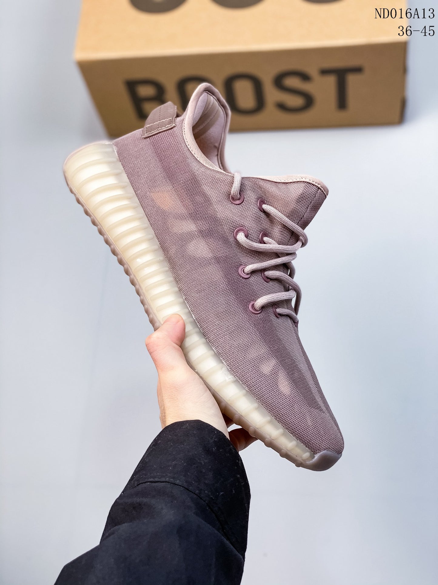 4YA86ZDE Stylish Sneakers (No Box, August-October Big Sale)