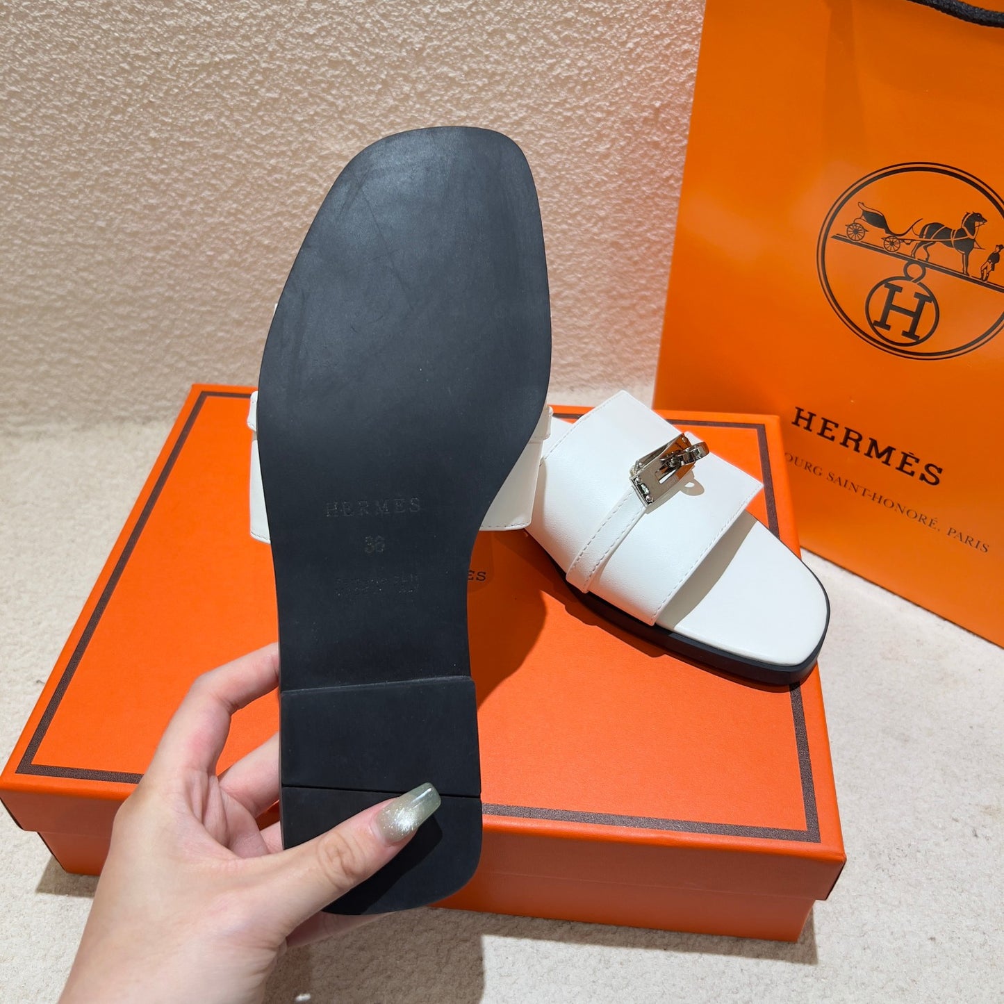 14H201ZDE Stylish Slippers