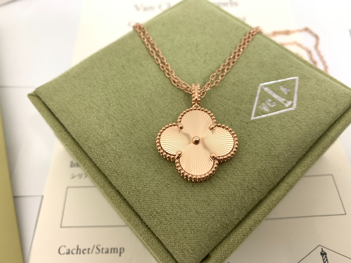 5XVA183XDE Stylish  Big flower necklace