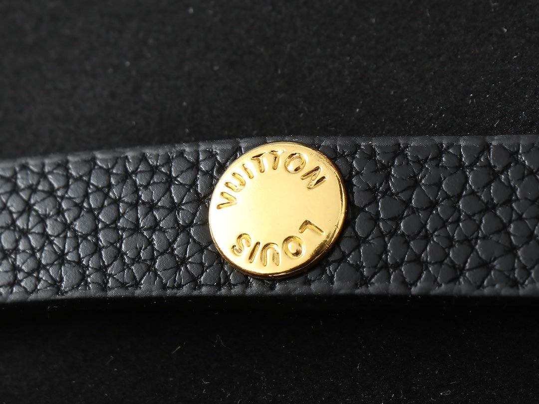 2WE1BDE Stylish leather bag